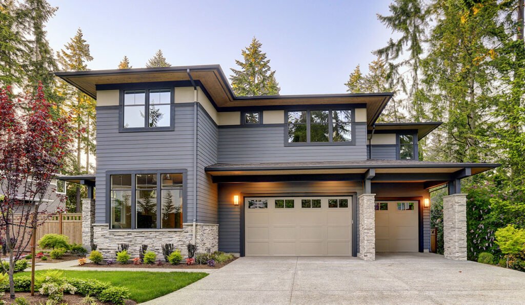 Single family home exterior - Liriano Realty listing