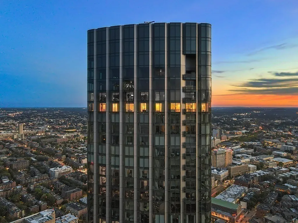 1 Dalton St #5801/5802, Boston, MA