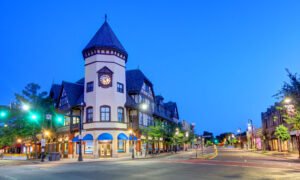 Brookline, MA